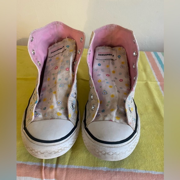 Converse Hello Kitty Chuck Taylor❣️ - Picture 7 of 9